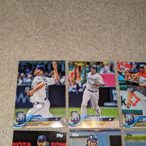 2018 topps San Diego Padres lot of 19 - Picture 8 of 12